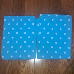 2 pillowcases blue and white polka dot